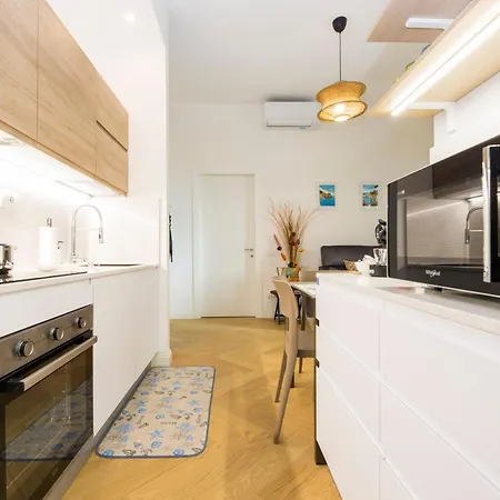 Nest アパート ジェノヴァ